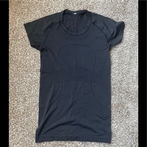Lululemon swift tech short sleeve